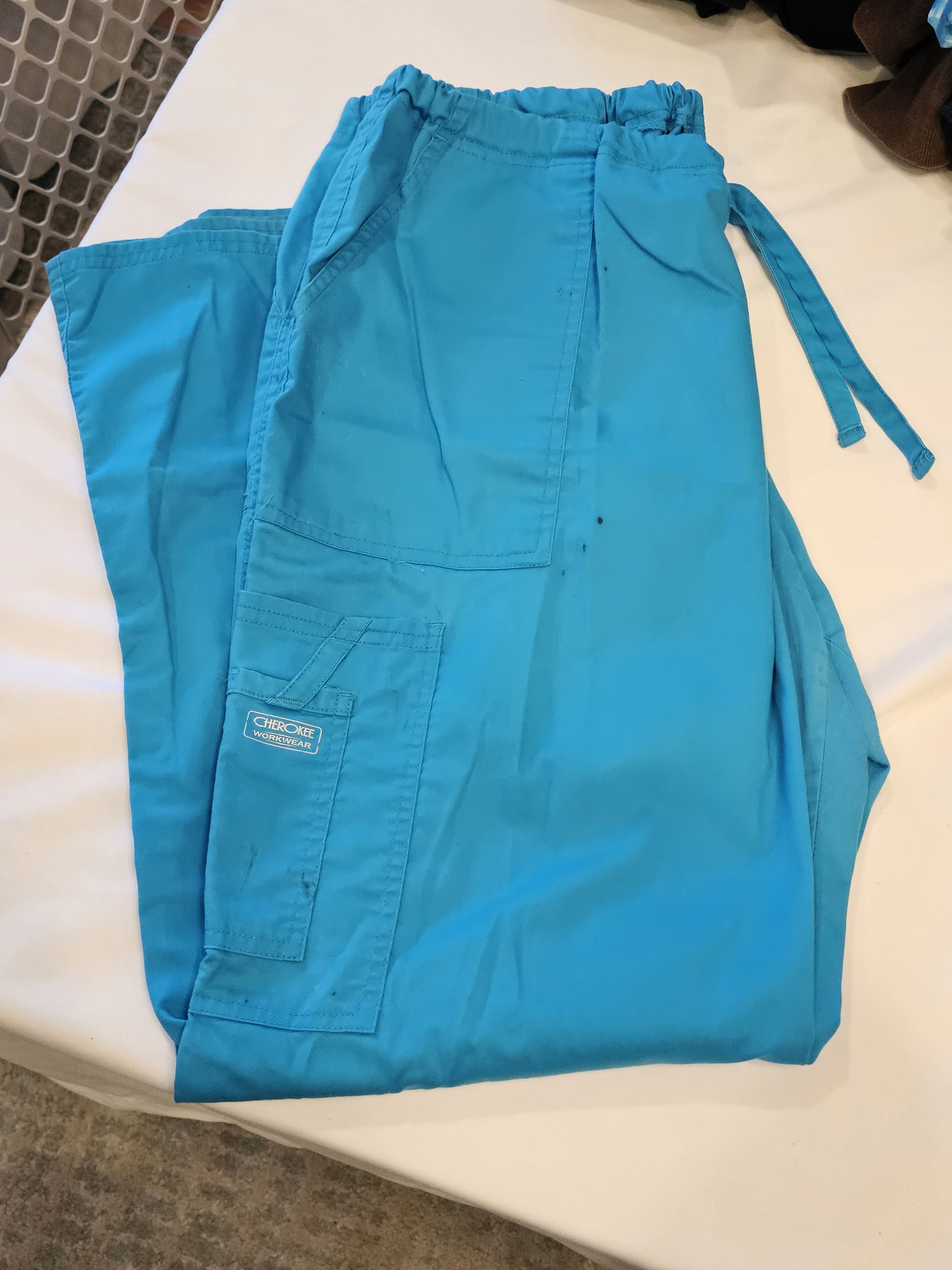 Cherokee Women's Bright Teal Cargo Scrub Pants
